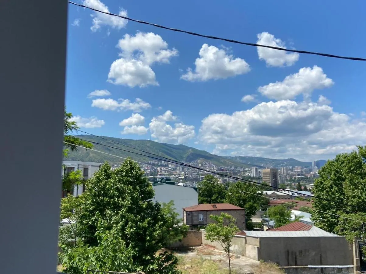 Nikas Apartment With Balcony In Old Тбилиси