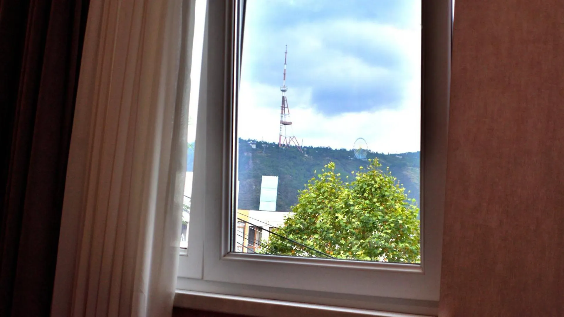 Nikas Apartment With Balcony In Old Тбилиси 0*,  Грузия